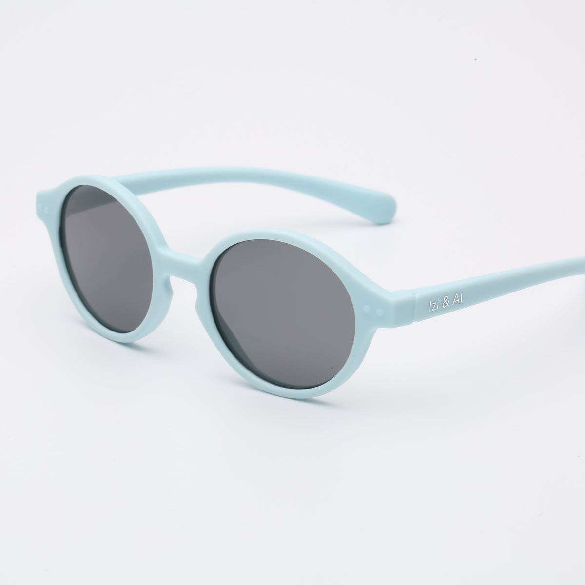 Little Kids Blue Keyhole